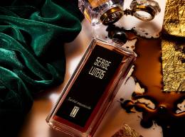 Santal majuscule | Serge Lutens – site officiel